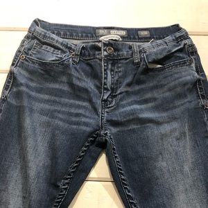 Men’s Buckle Jeans